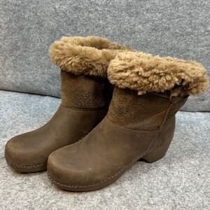 Dansko Brown Leather Sherling Lined Clog Boots Comfort Women's Size EU 40 US 9
